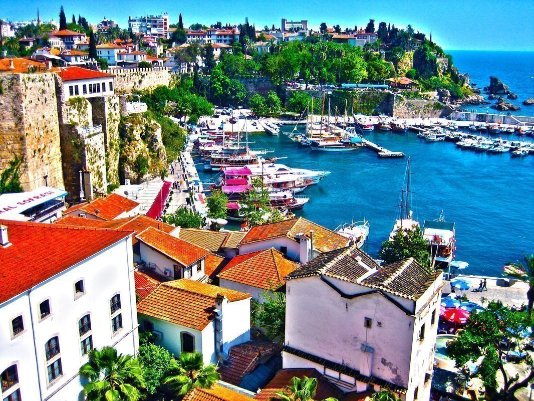 Where is it cheaper to live - Antalya or Alanya