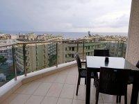 One-bedroom apartment for rent with sea view