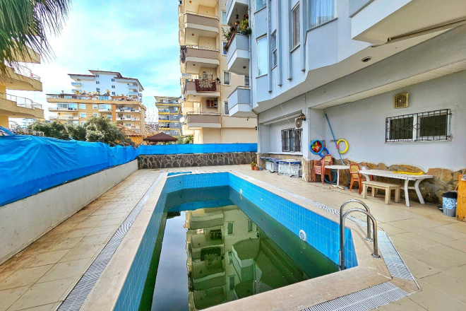 Beautiful apartment 1+1 in Mahmutlar