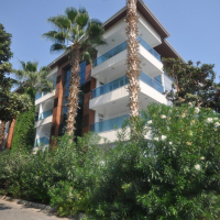 Penthouse for sale with new furniture in the area of the famous Cleopatra Beach