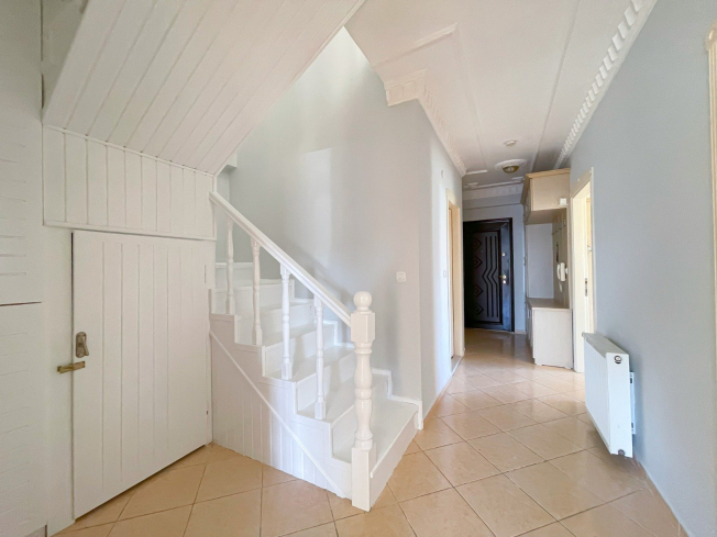 Apartment — Oba · R9-5200 — photo 12
