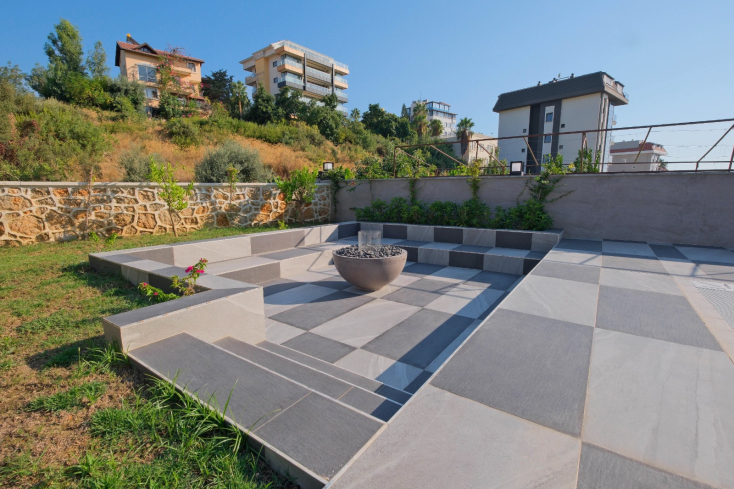 Modern Sea View Apartment for a Perfect Holiday
