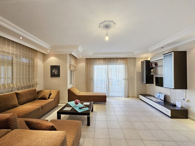 Apartment — Oba · R9-5248 — photo 3