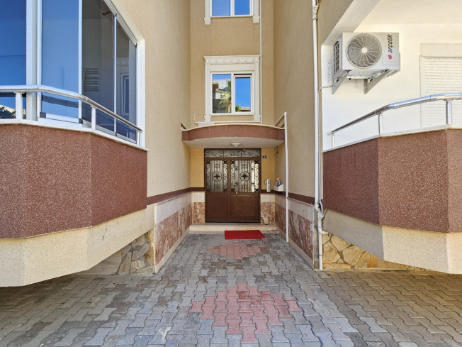 Apartment — Oba · R9-5248 — photo 21