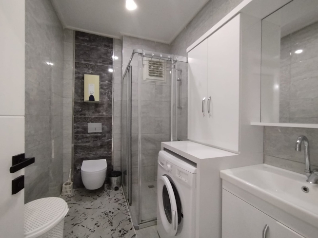 Spacious 1+1 Apartment in Mahmutlar – Fully Furnished, Ideal for Living or Investment