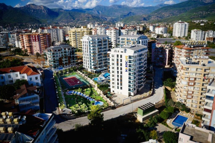 Elegant Sea View Apartment in Prestigious Residence, in Tosmur