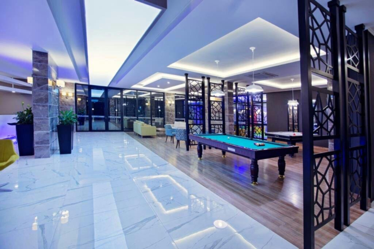 Elegant Sea View Apartment in Prestigious Residence, in Tosmur