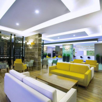 Elegant Sea View Apartment in Prestigious Residence, in Tosmur
