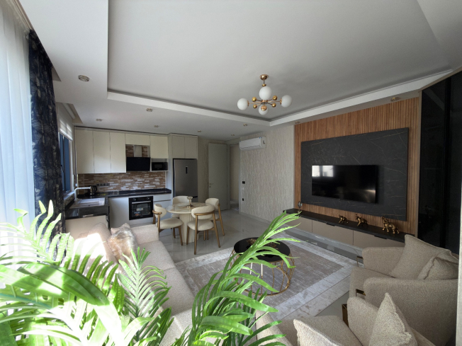 Cozy and Stylish 2+1 Apartment Just 150 Meters from the Sea in the Heart of Mahmutlar!