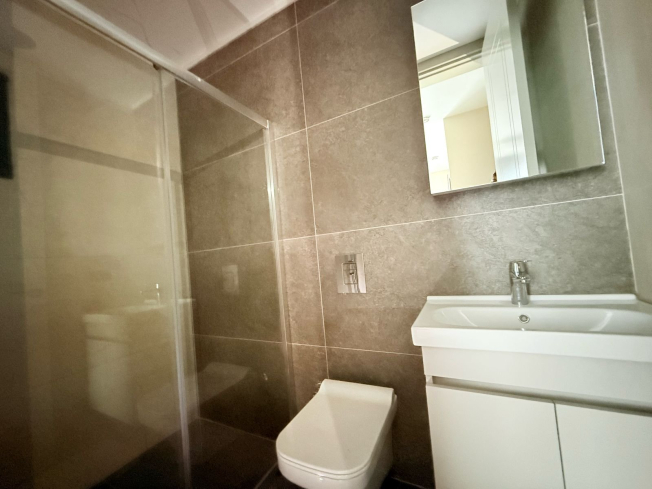 Cozy and Stylish 2+1 Apartment Just 150 Meters from the Sea in the Heart of Mahmutlar!
