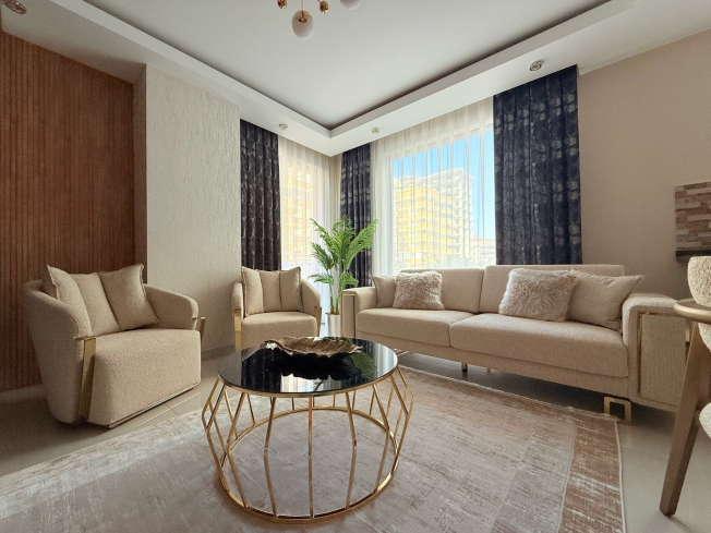 Cozy and Stylish 2+1 Apartment Just 150 Meters from the Sea in the Heart of Mahmutlar!