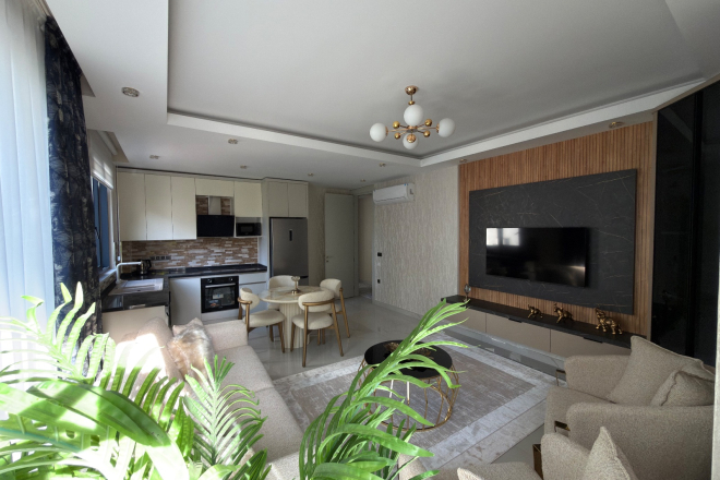 Cozy and Stylish 2+1 Apartment Just 150 Meters from the Sea in the Heart of Mahmutlar!