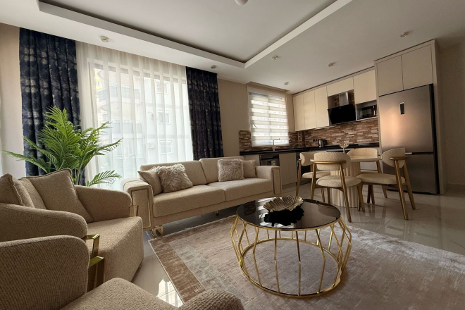 Cozy and Stylish 2+1 Apartment Just 150 Meters from the Sea in the Heart of Mahmutlar!