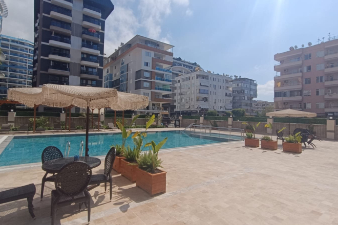 Cozy and Stylish 2+1 Apartment Just 150 Meters from the Sea in the Heart of Mahmutlar!