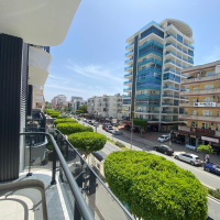 Cozy and Stylish 2+1 Apartment Just 150 Meters from the Sea in the Heart of Mahmutlar!
