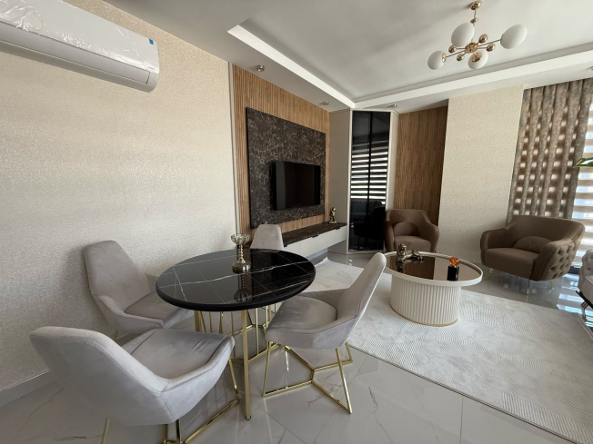 Spacious 2+1 Apartment with Stunning Sea View in the Heart of Mahmutlar!