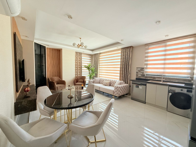 Spacious 2+1 Apartment with Stunning Sea View in the Heart of Mahmutlar!