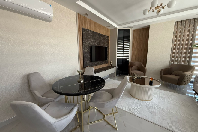 Spacious 2+1 Apartment with Stunning Sea View in the Heart of Mahmutlar!