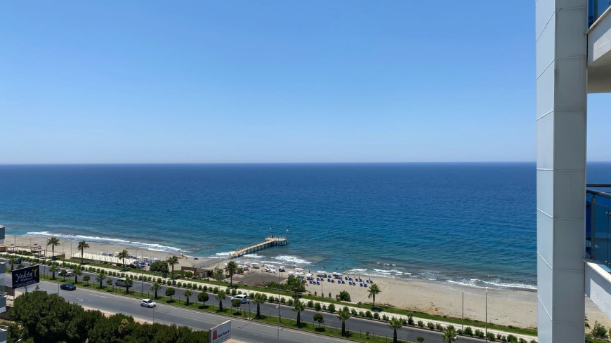 Sea View Apartments in Mahmutlar: First Line to the Beach, Luxury Facilities, Stunning Mediterranean Views