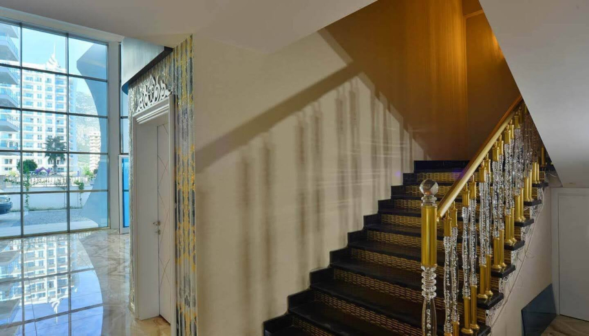 Sea View Apartments in Mahmutlar: First Line to the Beach, Luxury Facilities, Stunning Mediterranean Views