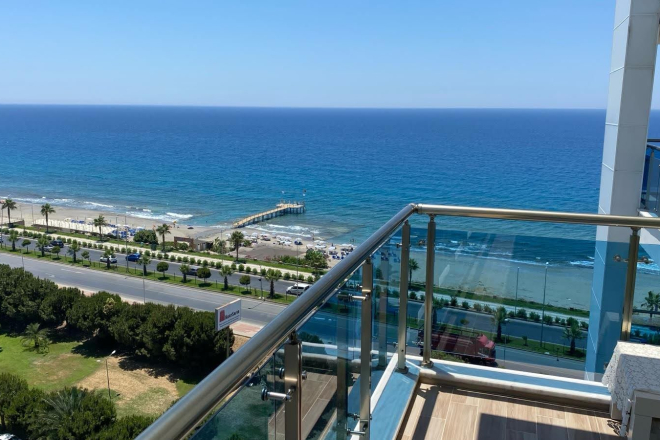 Sea View Apartments in Mahmutlar: First Line to the Beach, Luxury Facilities, Stunning Mediterranean Views