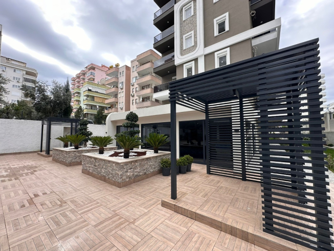 Ready-to-move-in 1+1 Apartment with Luxurious Facilities in Mahmutlar – 2-Year Interest-Free Installment Plan!