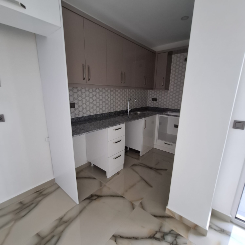 Ready-to-move-in 1+1 Apartment with Luxurious Facilities in Mahmutlar – 2-Year Interest-Free Installment Plan!