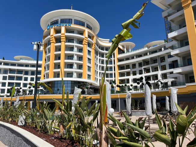 Unique Opportunity to Buy an Apartment in the Best Family Complex with Its Own Beach and Water Park!