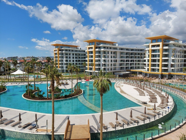 Unique Opportunity to Buy an Apartment in the Best Family Complex with Its Own Beach and Water Park!