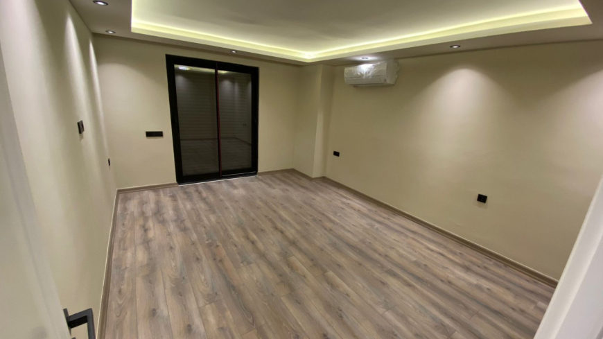 4+1 Duplex with Private Garden in Alanya City Center — Citizenship Approved!