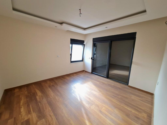 Spacious 64+1 Penthouse with Separate Kitchen and Mountain View — Citizenship & Residence Permit Eligible
