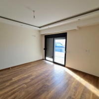Spacious 64+1 Penthouse with Separate Kitchen and Mountain View — Citizenship & Residence Permit Eligible