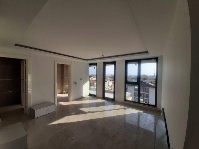 New 4+1 Penthouse with Sea & Mountain Views — Citizenship Eligible, Just 250 m from the Beach!