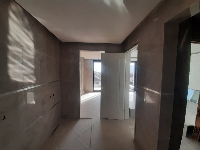 New 4+1 Penthouse with Sea & Mountain Views — Citizenship Eligible, Just 250 m from the Beach!