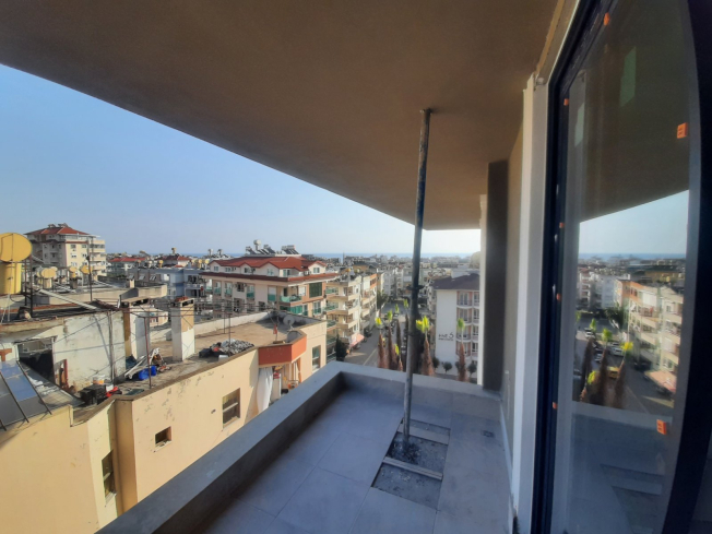 New 4+1 Penthouse with Sea & Mountain Views — Citizenship Eligible, Just 250 m from the Beach!