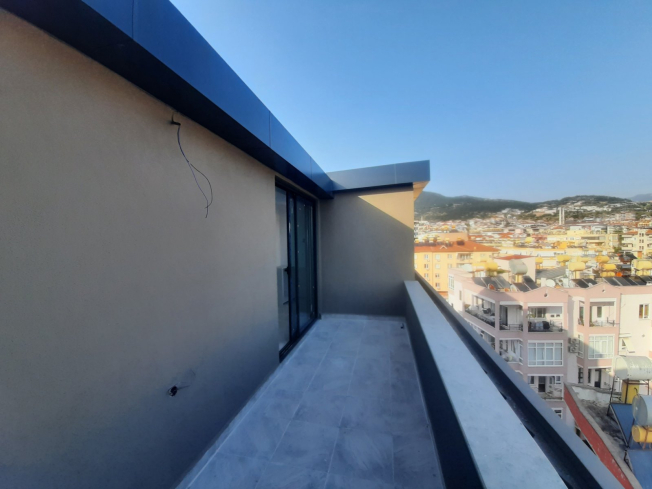 New 4+1 Penthouse with Sea & Mountain Views — Citizenship Eligible, Just 250 m from the Beach!