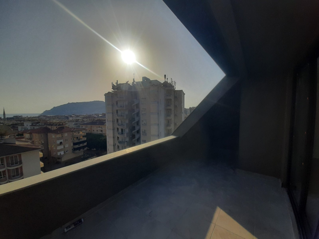 New 4+1 Penthouse with Sea & Mountain Views — Citizenship Eligible, Just 250 m from the Beach!