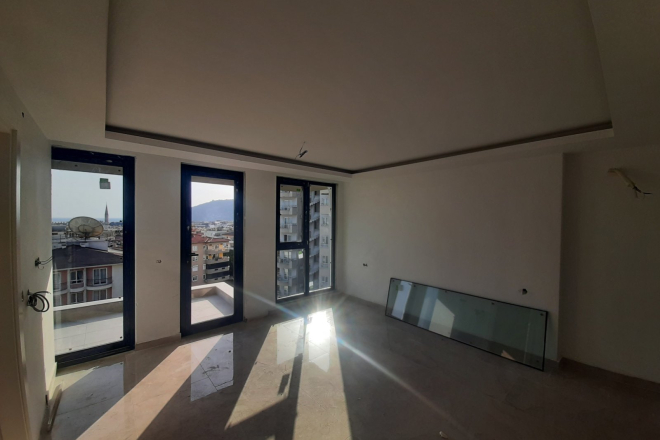 New 4+1 Penthouse with Sea & Mountain Views — Citizenship Eligible, Just 250 m from the Beach!