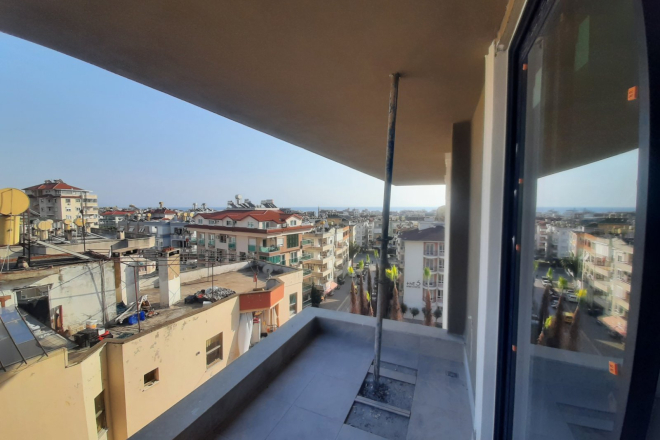 New 4+1 Penthouse with Sea & Mountain Views — Citizenship Eligible, Just 250 m from the Beach!