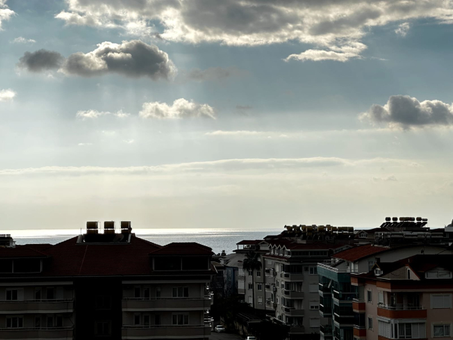 Spacious 5+1 Penthouse with Panoramic Views and Huge Terrace – Ideal for a Large Family!