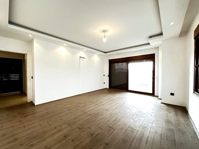 Spacious 5+1 Penthouse with Panoramic Views and Huge Terrace – Ideal for a Large Family!