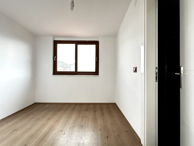 Spacious 5+1 Penthouse with Panoramic Views and Huge Terrace – Ideal for a Large Family!