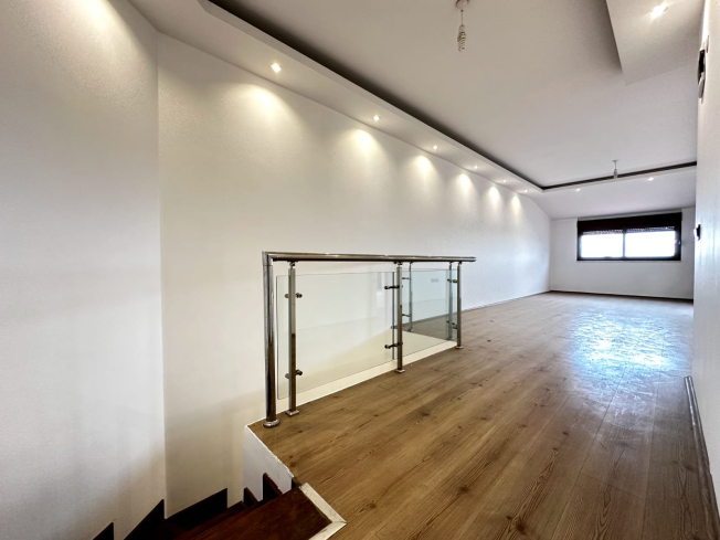 Spacious 5+1 Penthouse with Panoramic Views and Huge Terrace – Ideal for a Large Family!