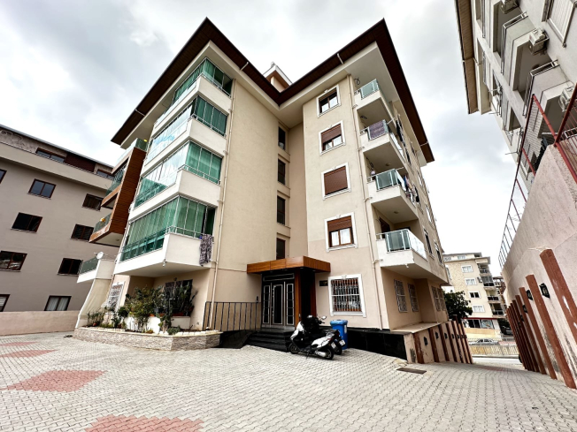 Spacious 5+1 Penthouse with Panoramic Views and Huge Terrace – Ideal for a Large Family!