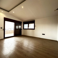 Spacious 5+1 Penthouse with Panoramic Views and Huge Terrace – Ideal for a Large Family!