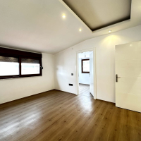 Spacious 5+1 Penthouse with Panoramic Views and Huge Terrace – Ideal for a Large Family!
