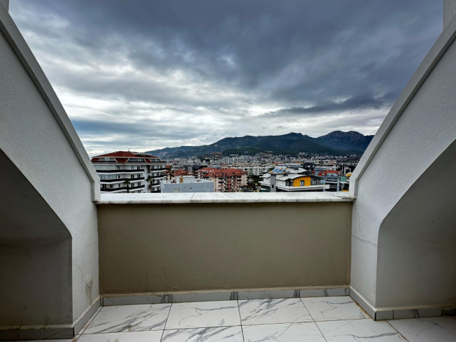 Spacious 4+1 duplex apartment in a luxury complex, ready to move in, unfurnished, for just €210,000!
