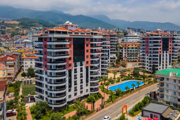 Spacious 4+1 Apartment with Separate Kitchen and Panoramic Views – Perfect for Family Living!