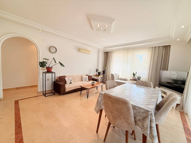Spacious 2+1 Furnished Apartment in Oba with Pool and Parking