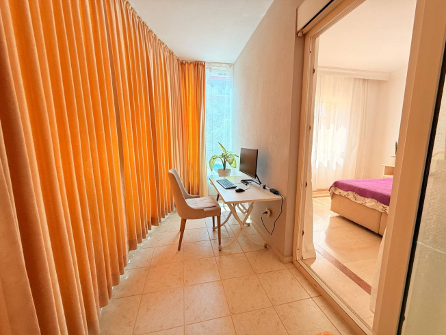 Spacious 2+1 Furnished Apartment in Oba with Pool and Parking
